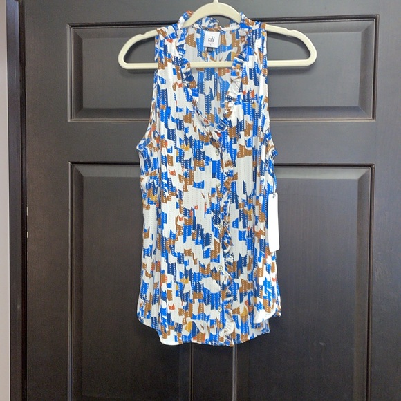 Large CAbi Jigsaw Tank Blouse - Picture 3 of 7